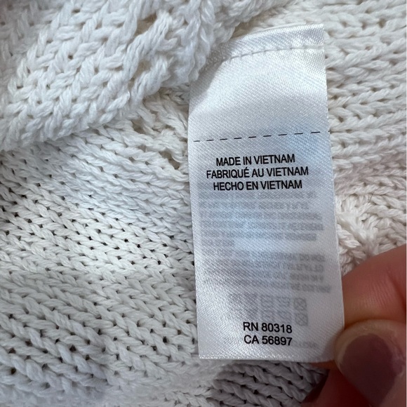 Lucky Brand Oversized Cropped Knit Cotton Long Sleeve Sweater White, Small - Picture 8 of 12